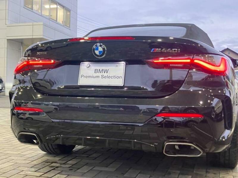 4 SERIES