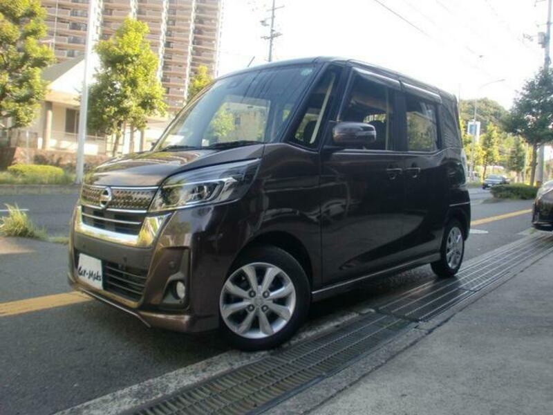 NISSAN DAYZ ROOX
