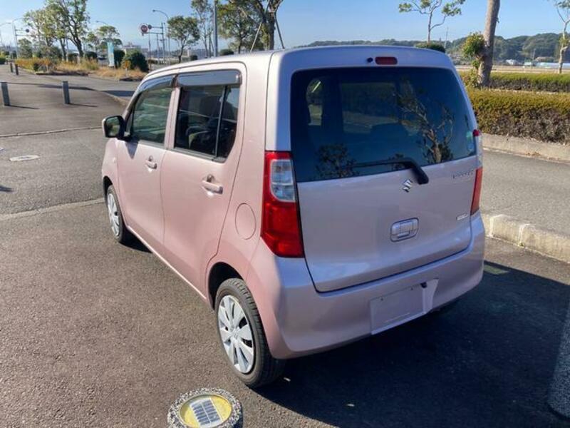 WAGON R