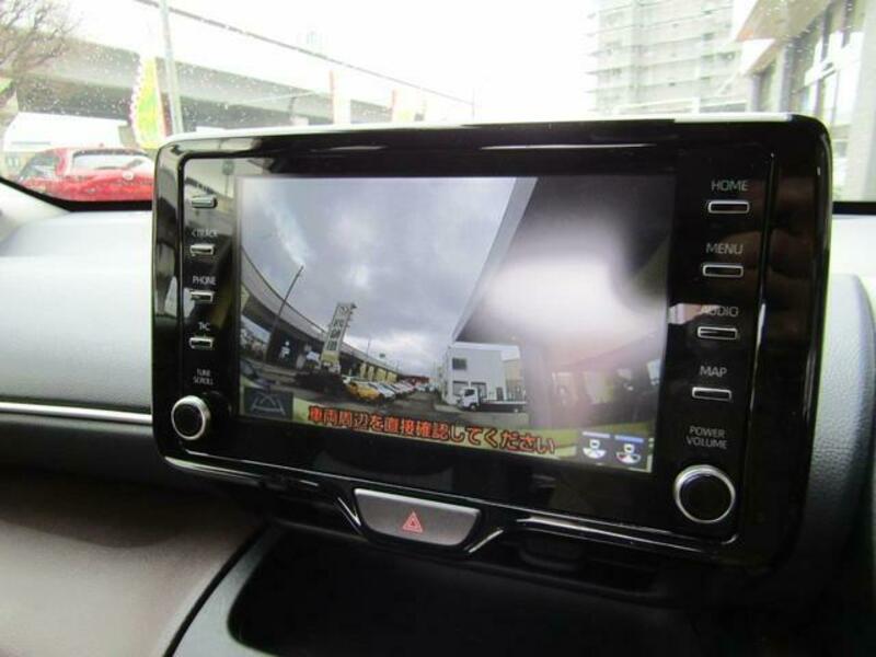 YARIS CROSS