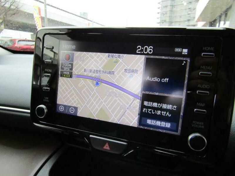 YARIS CROSS