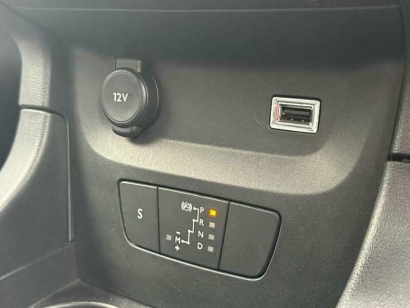 C3