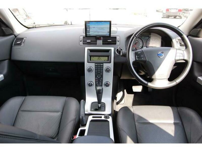 C30