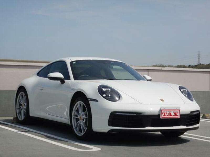911