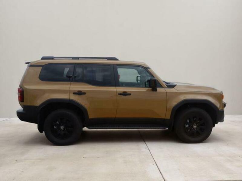 LAND CRUISER 250
