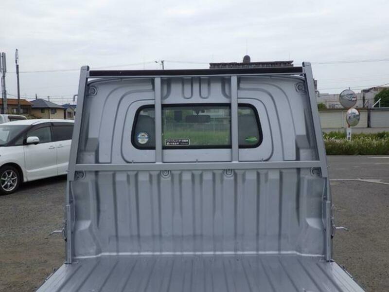 TOWNACE TRUCK