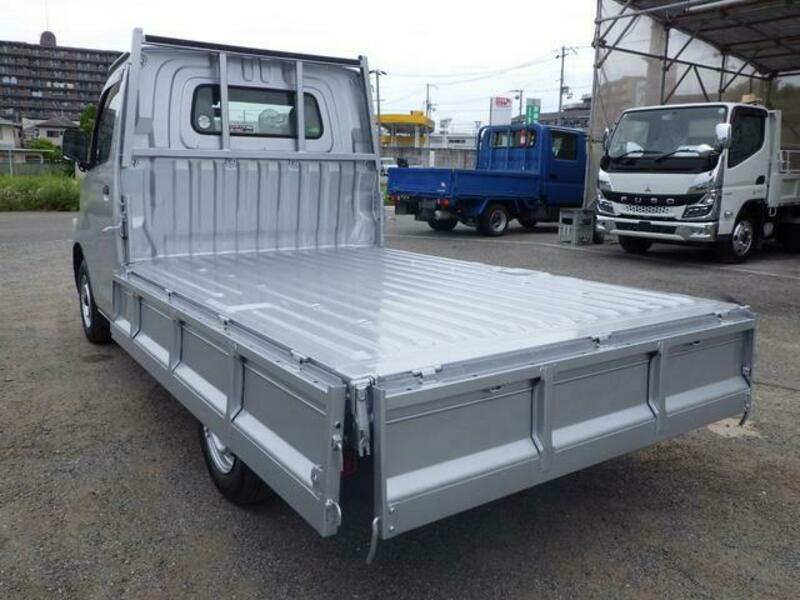 TOWNACE TRUCK