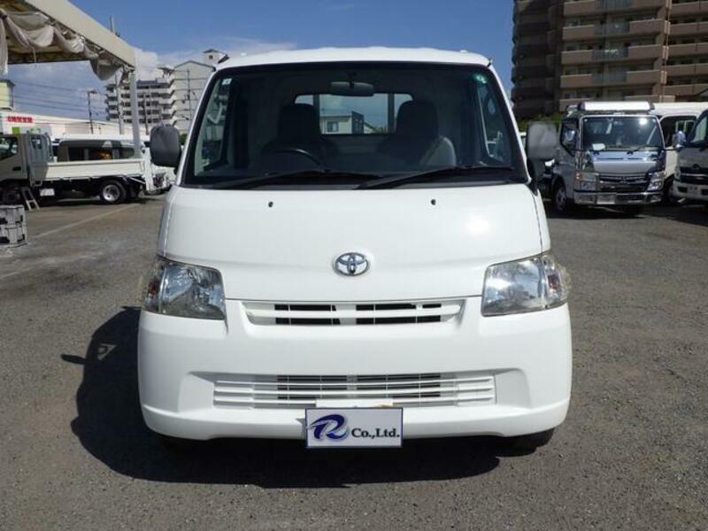 TOWNACE TRUCK