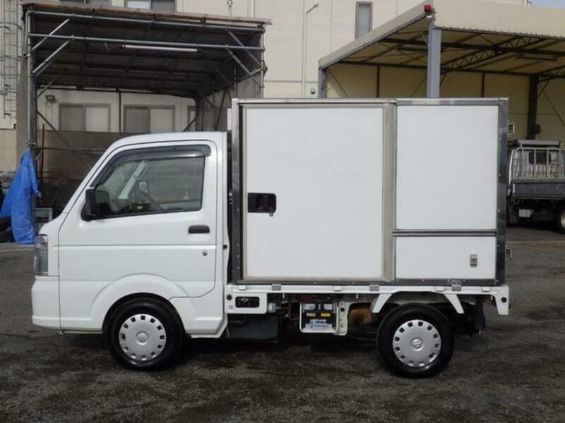CLIPPER TRUCK