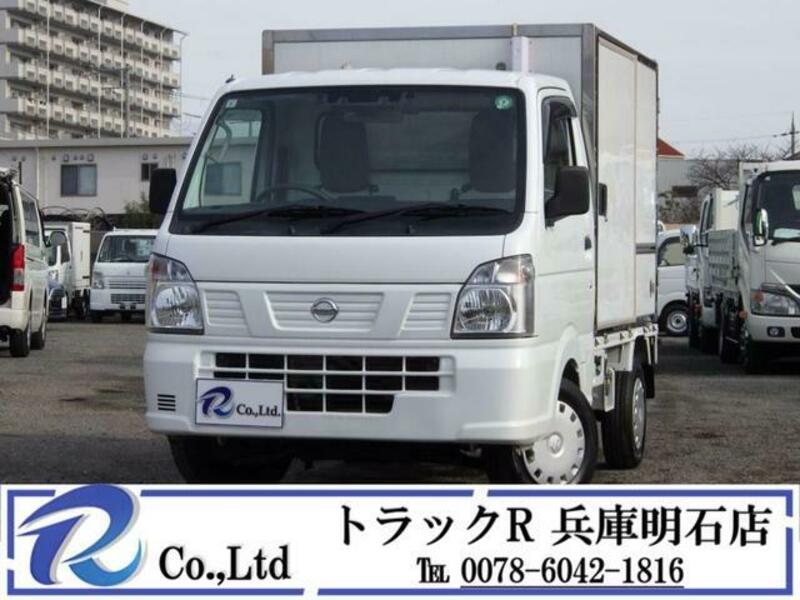 NISSAN CLIPPER TRUCK