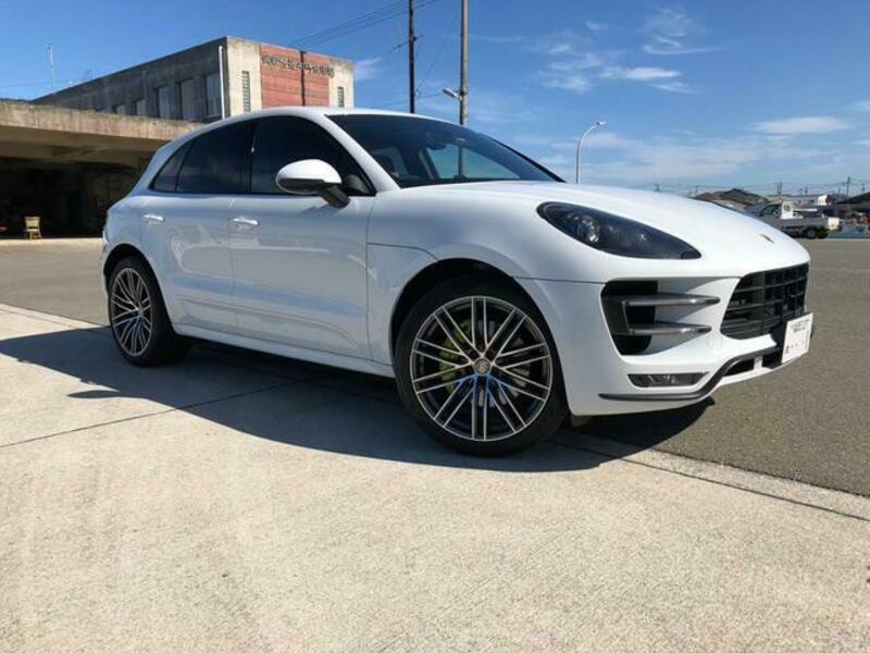 MACAN