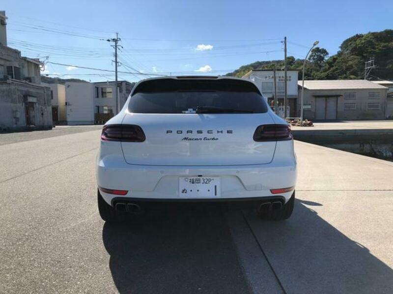 MACAN