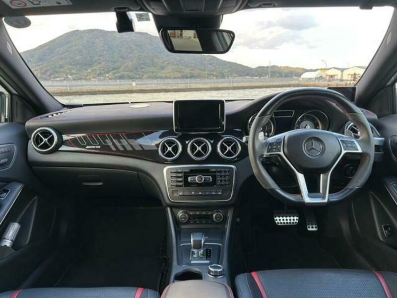 GLA CLASS