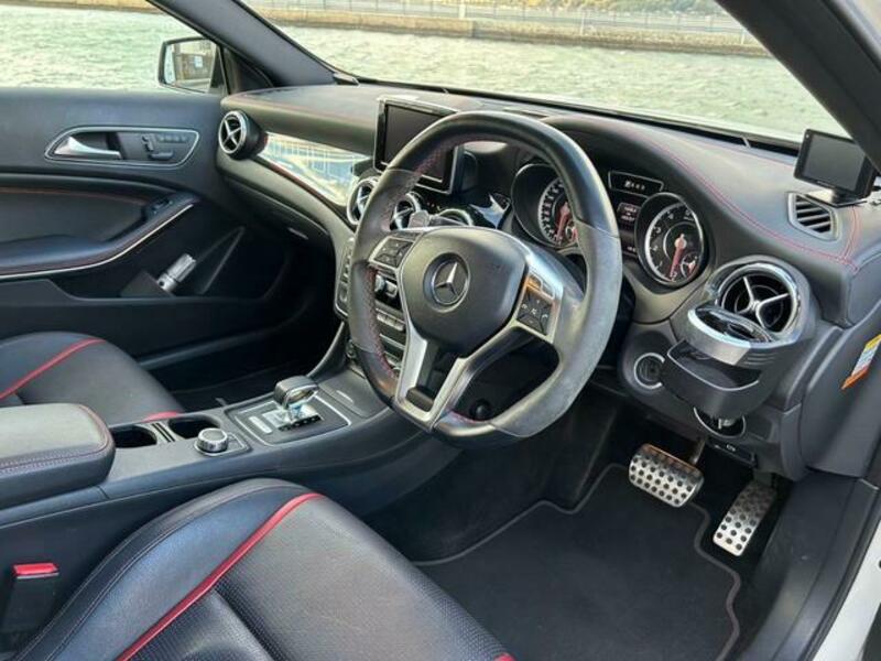 GLA CLASS