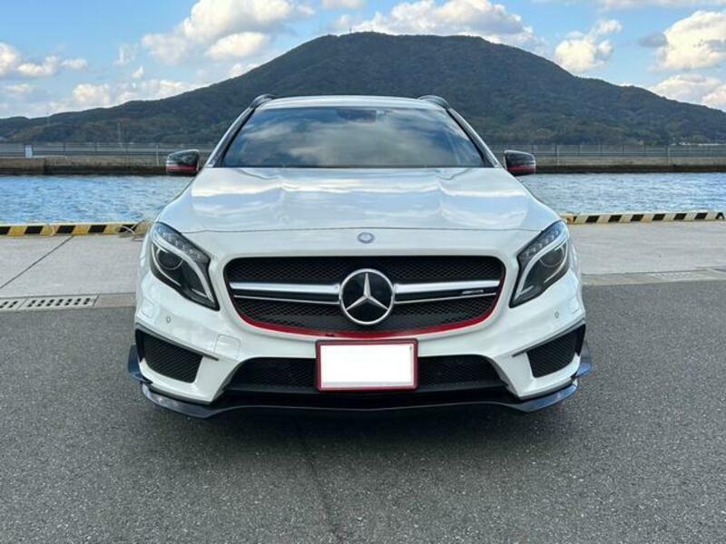 GLA CLASS