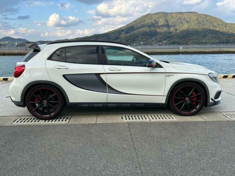 GLA CLASS