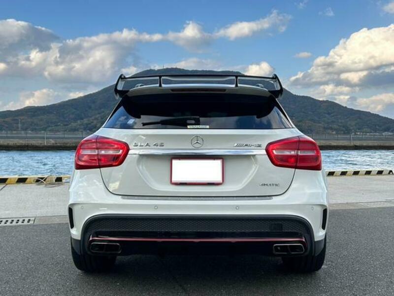 GLA CLASS