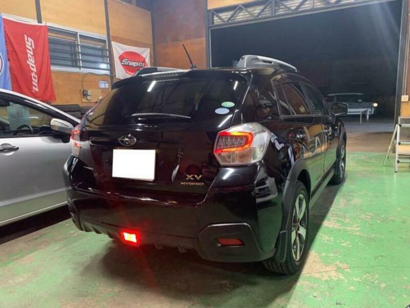 XV HYBRID