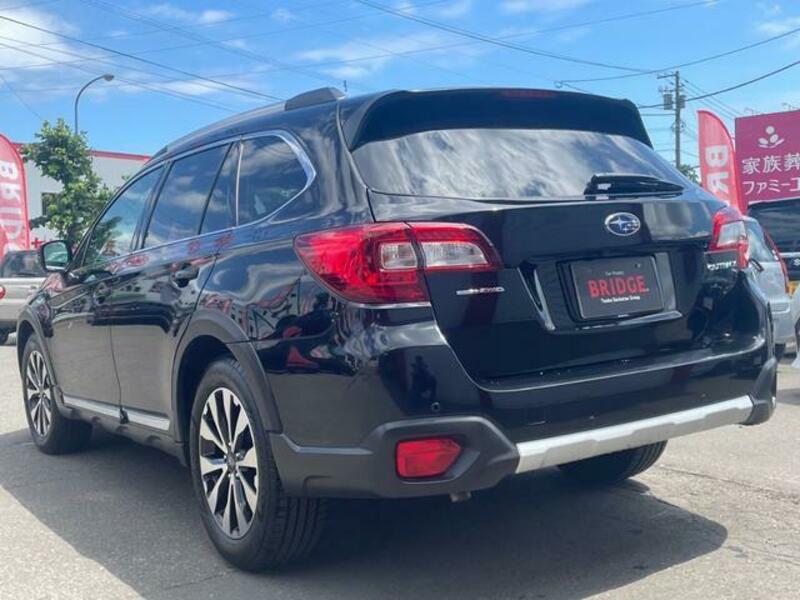 LEGACY OUTBACK