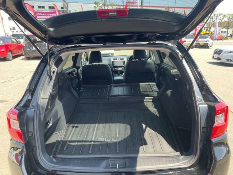 LEGACY OUTBACK