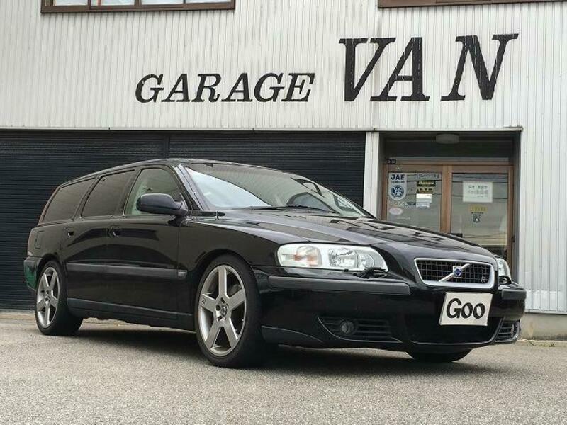 VOLVO V70