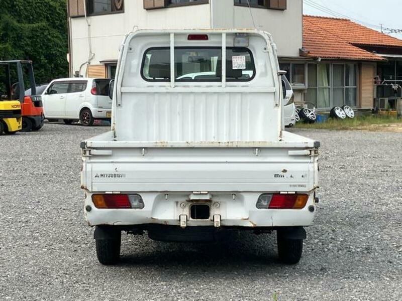 MINICAB TRUCK