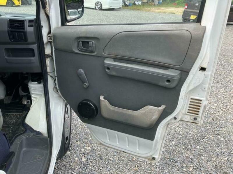 MINICAB TRUCK