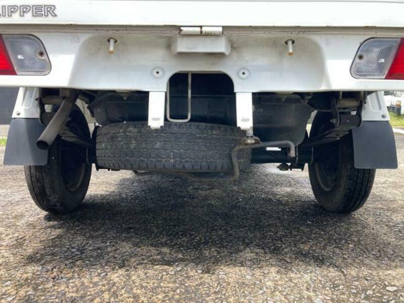 CLIPPER TRUCK
