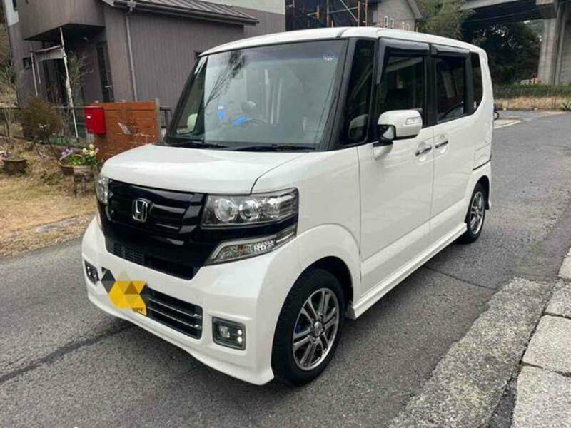 HONDA N BOX CUSTOM