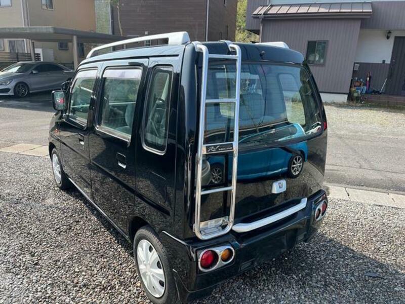 WAGON R