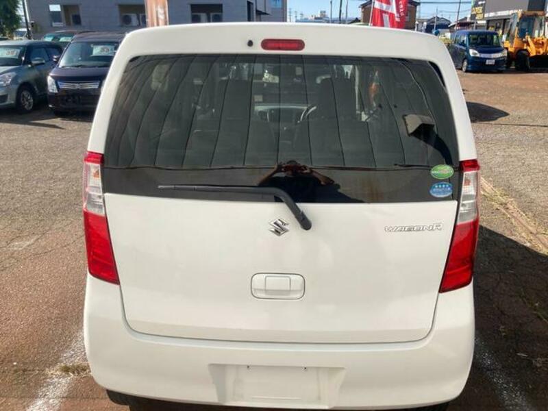 WAGON R