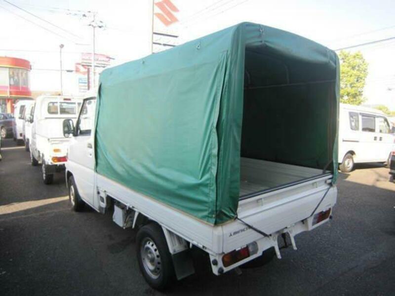 MINICAB TRUCK