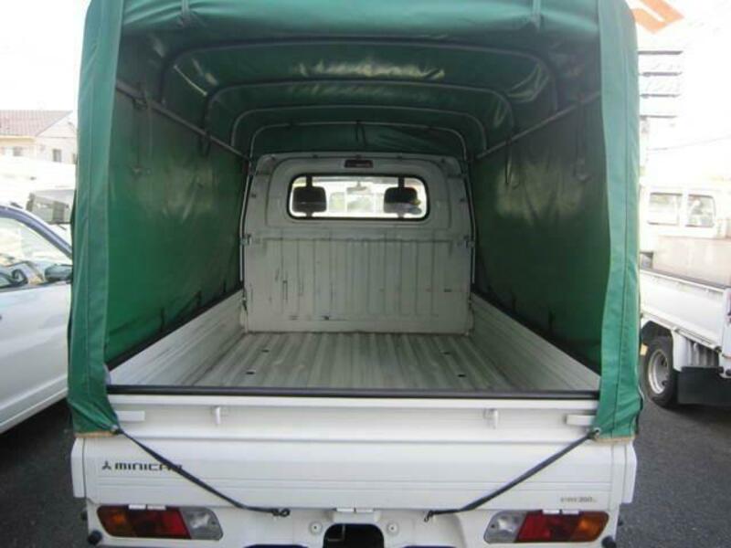 MINICAB TRUCK