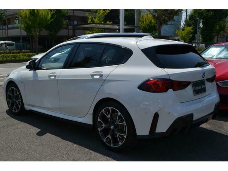 1 SERIES