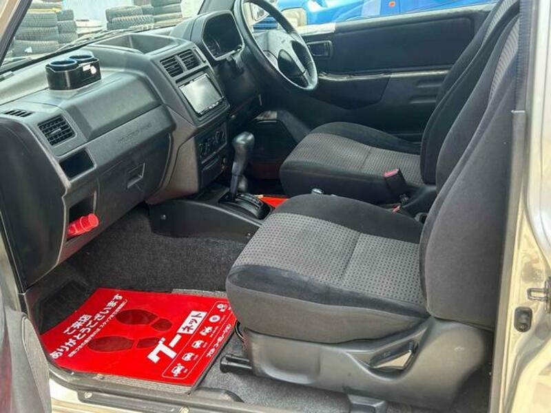 PAJERO MINI