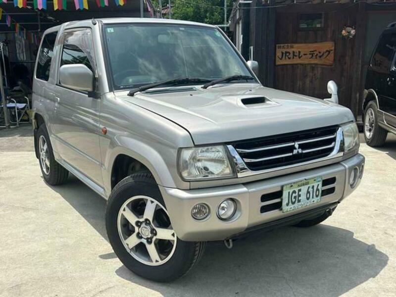 PAJERO MINI