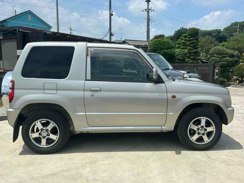 PAJERO MINI
