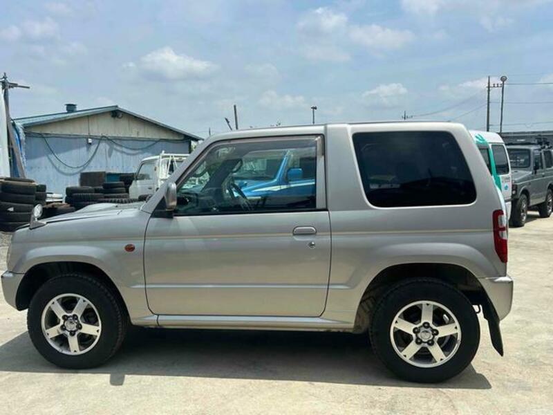 PAJERO MINI