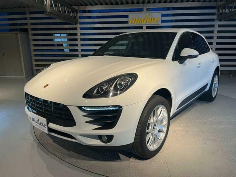 MACAN