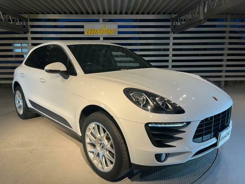MACAN
