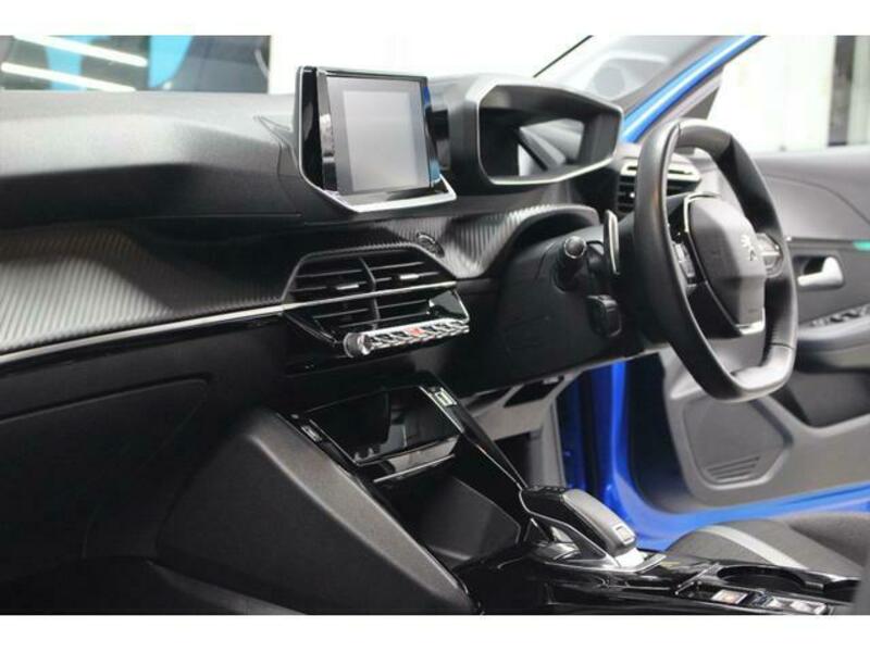 208