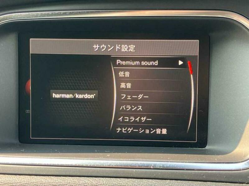 V40
