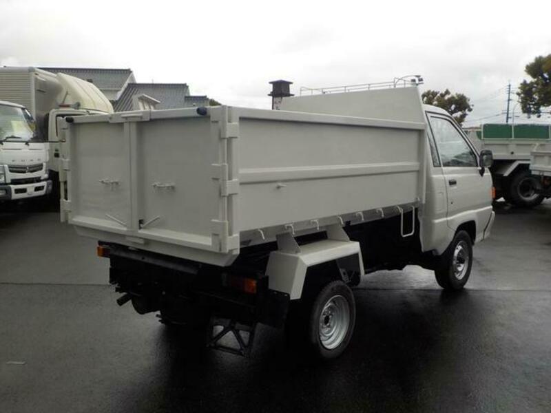 TOWNACE TRUCK