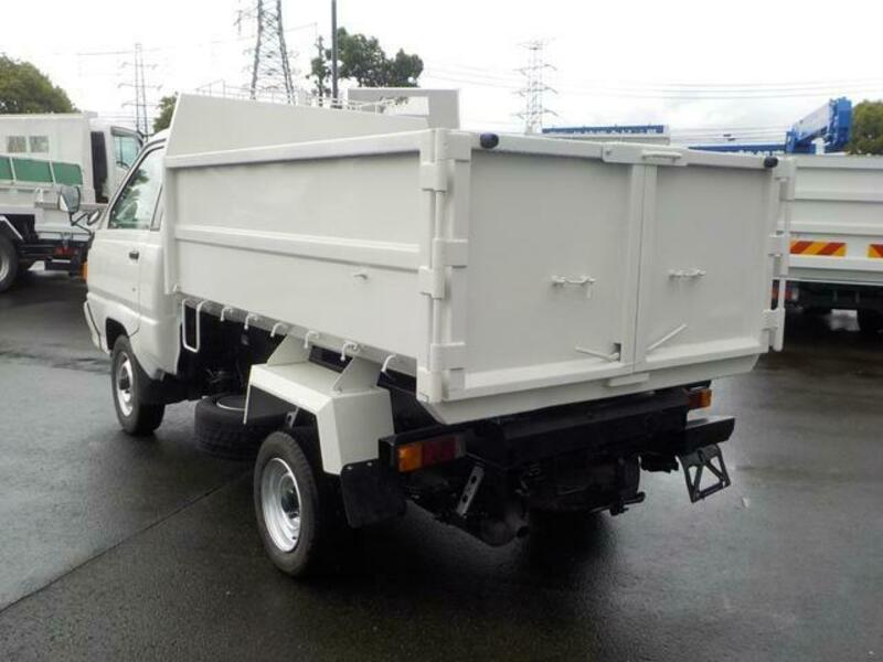 TOWNACE TRUCK