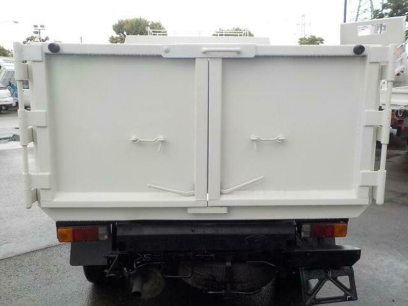 TOWNACE TRUCK