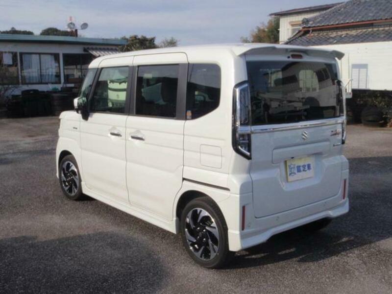 SPACIA CUSTOM