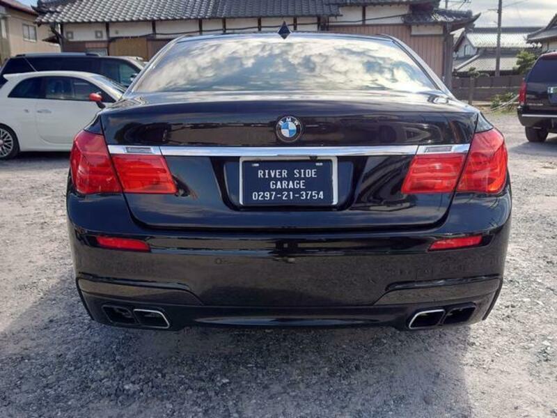 7 SERIES