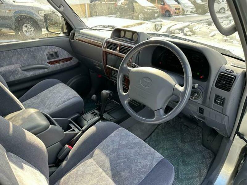 LAND CRUISER PRADO