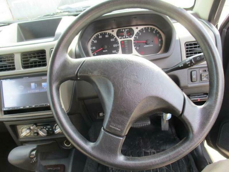 PAJERO MINI