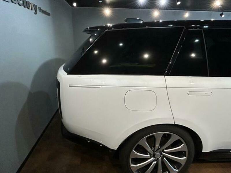 RANGE ROVER